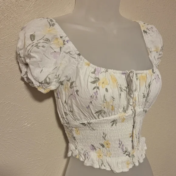 Hollister Baby Doll Y2k Floral Cropped Ruffle Short Sleeve Top Blouse Women's XS - Picture 3 of 6